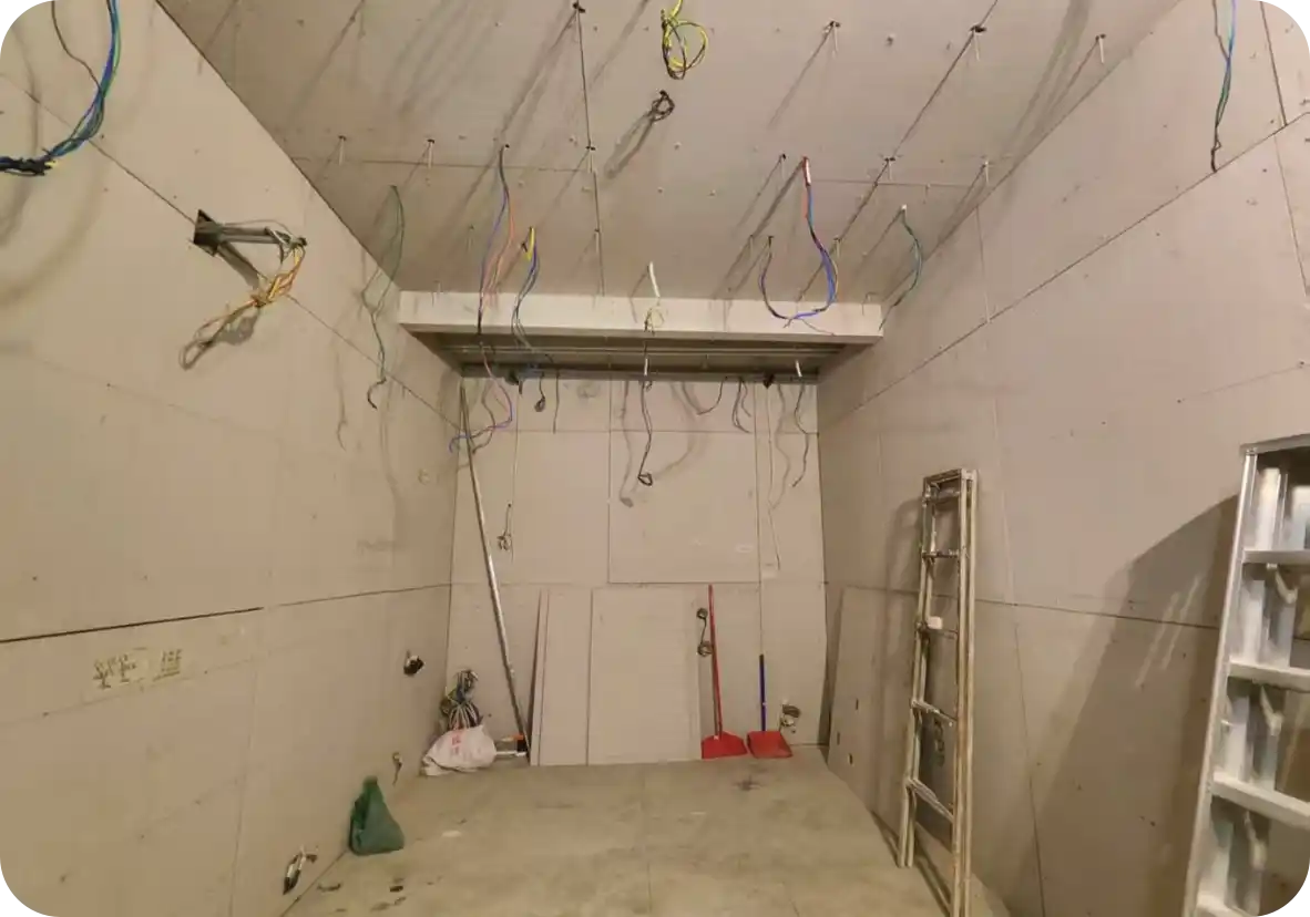 Room with acoustic treatment framework